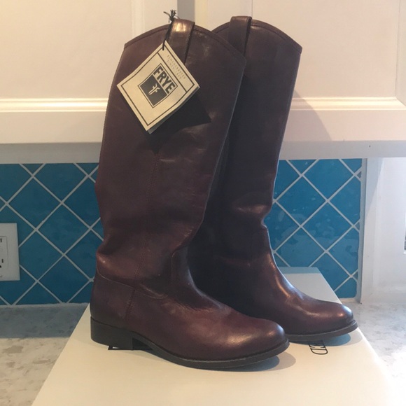 FRYE Melissa Button boots in Bordeaux. Size 6. - Picture 3 of 3